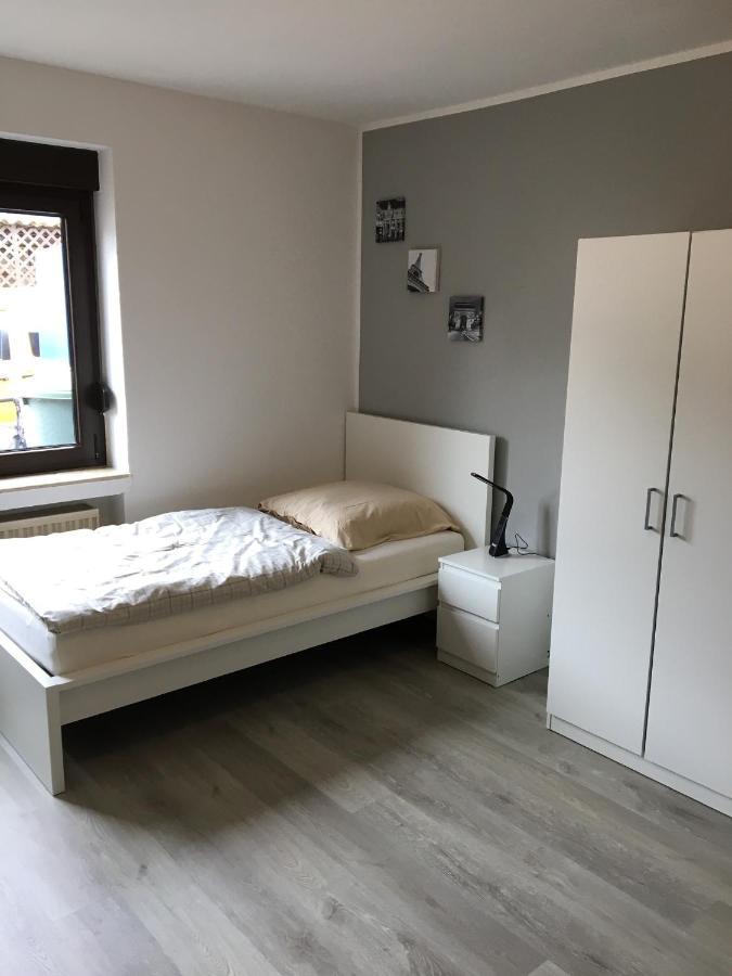 Gemütliches Ferienzimmer Hürth Exterior foto