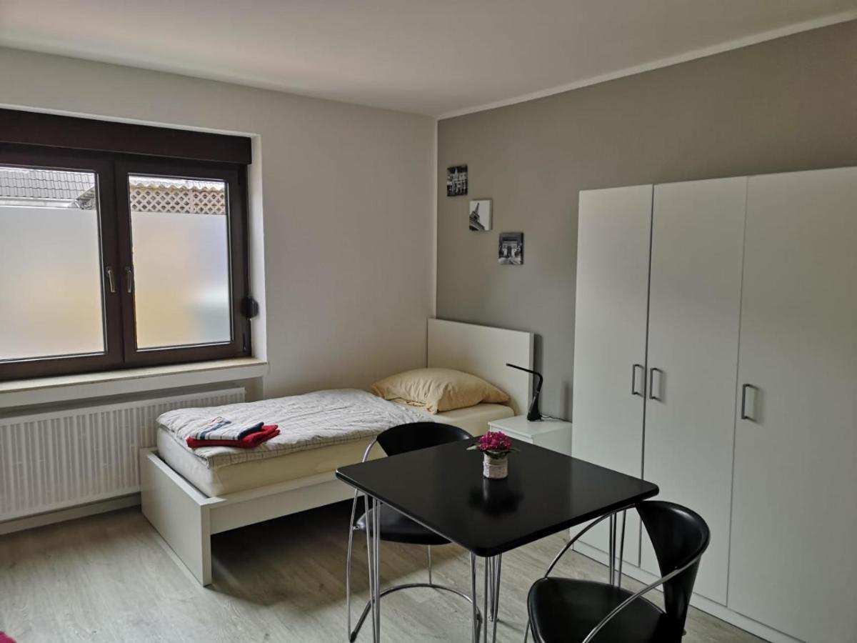 Gemütliches Ferienzimmer Hürth Exterior foto