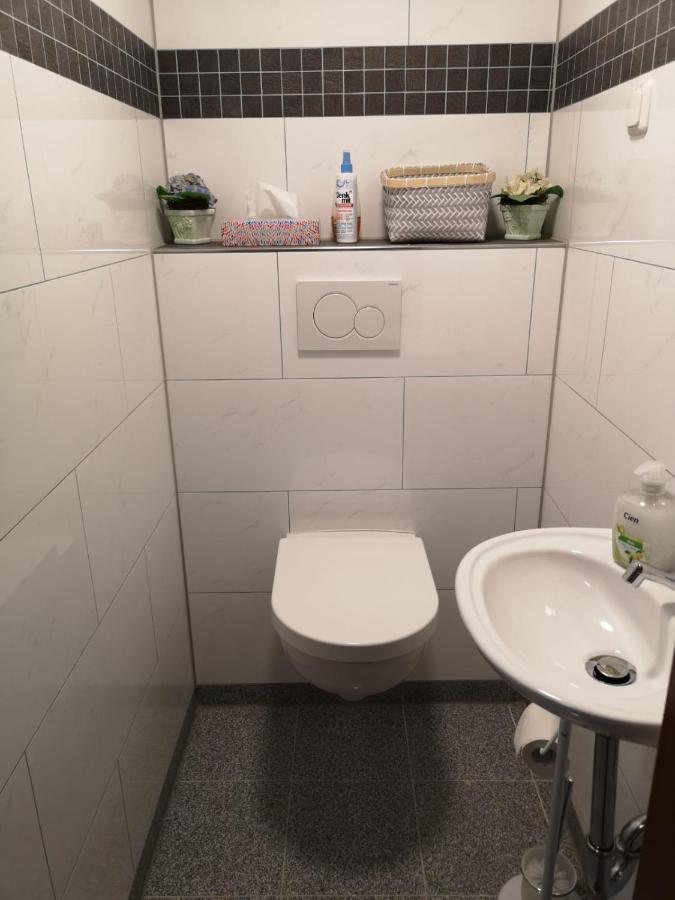 Gemütliches Ferienzimmer Hürth Exterior foto